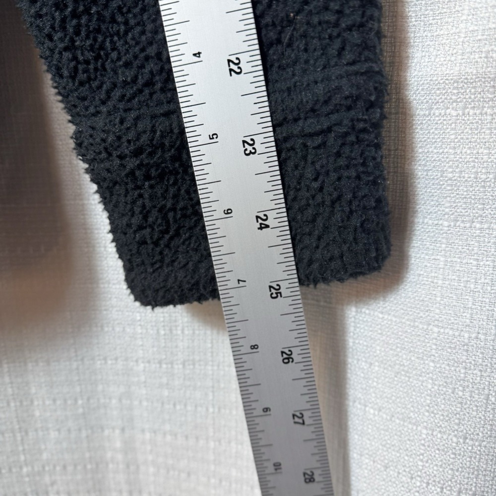 Mountain Hardwear Mens Small Black High Loft Fleece Shacket Snap Button Jacket - Picture 6 of 7